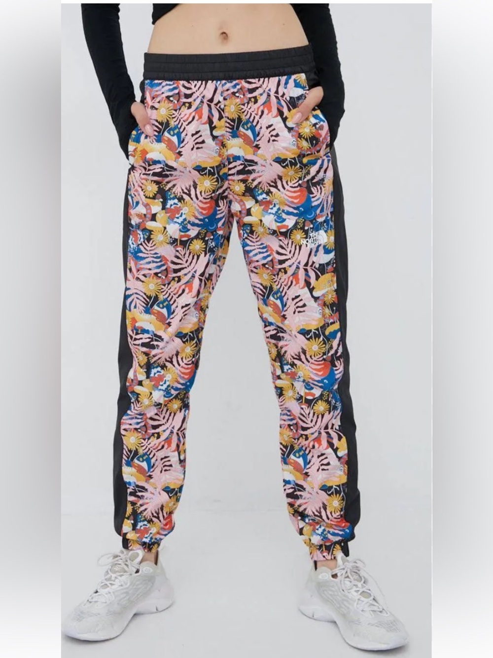 NWT The North Face Woman's Printed Hydrenaline 2000 Windwall Flowers Pants Sz Sm
